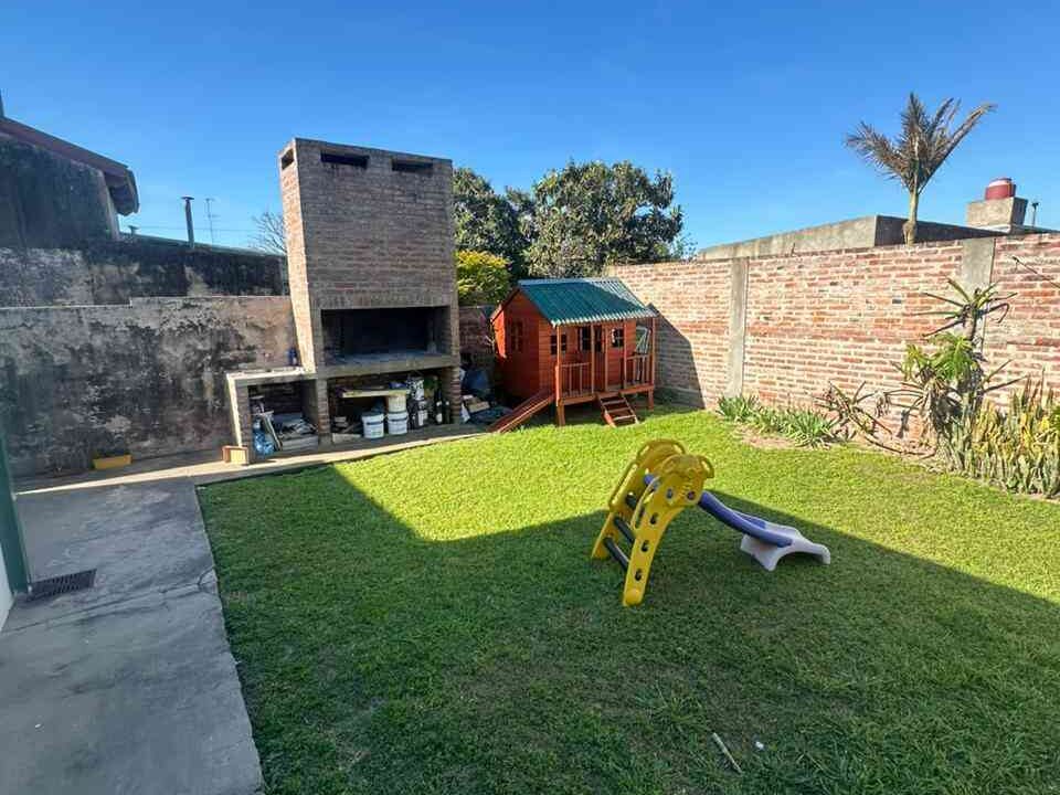 WhatsApp Image 2025-09-19 at 11.09.09 (2)