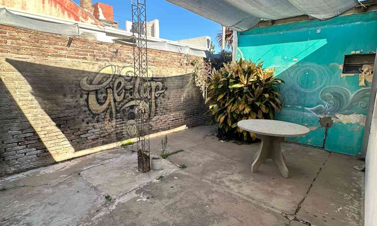 WhatsApp Image 2025-10-06 at 13.33.55 (1)