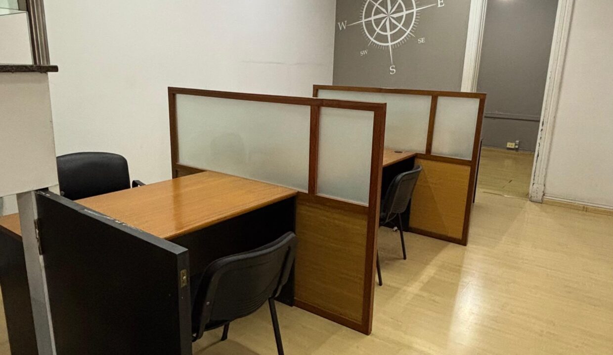 WhatsApp Image 2025-10-17 at 16.41.00 (4)