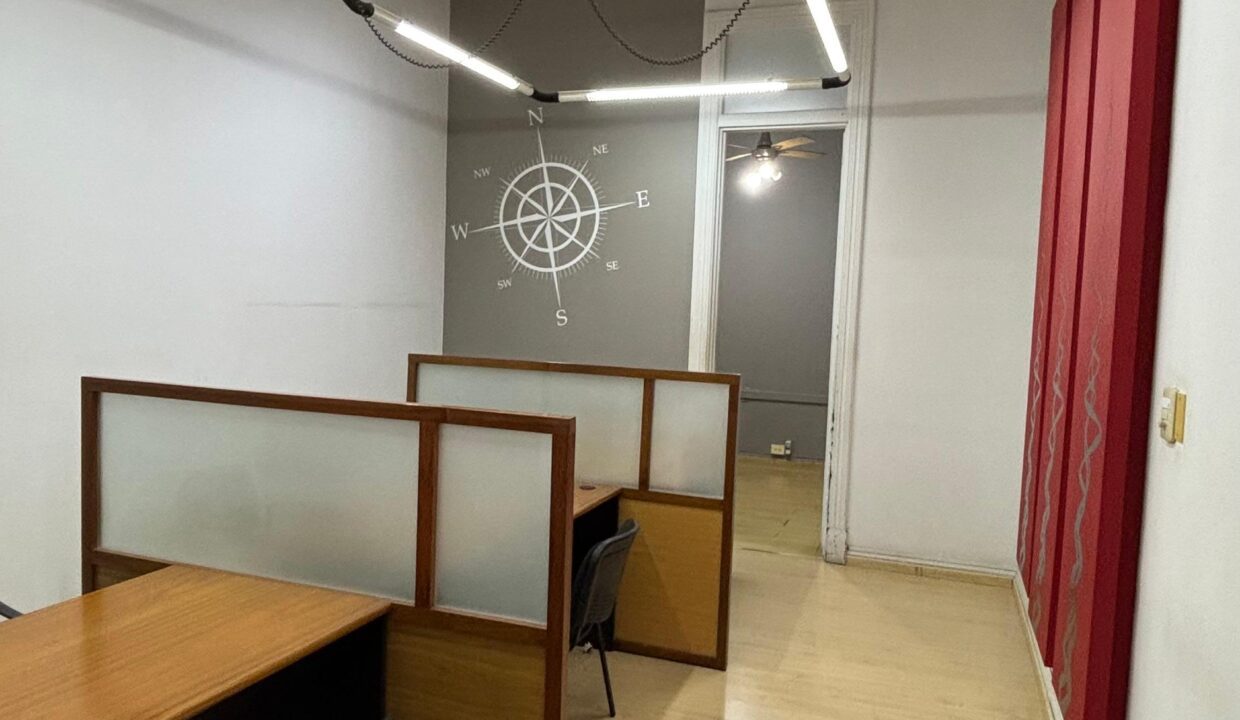 WhatsApp Image 2025-10-17 at 16.41.00 (5)