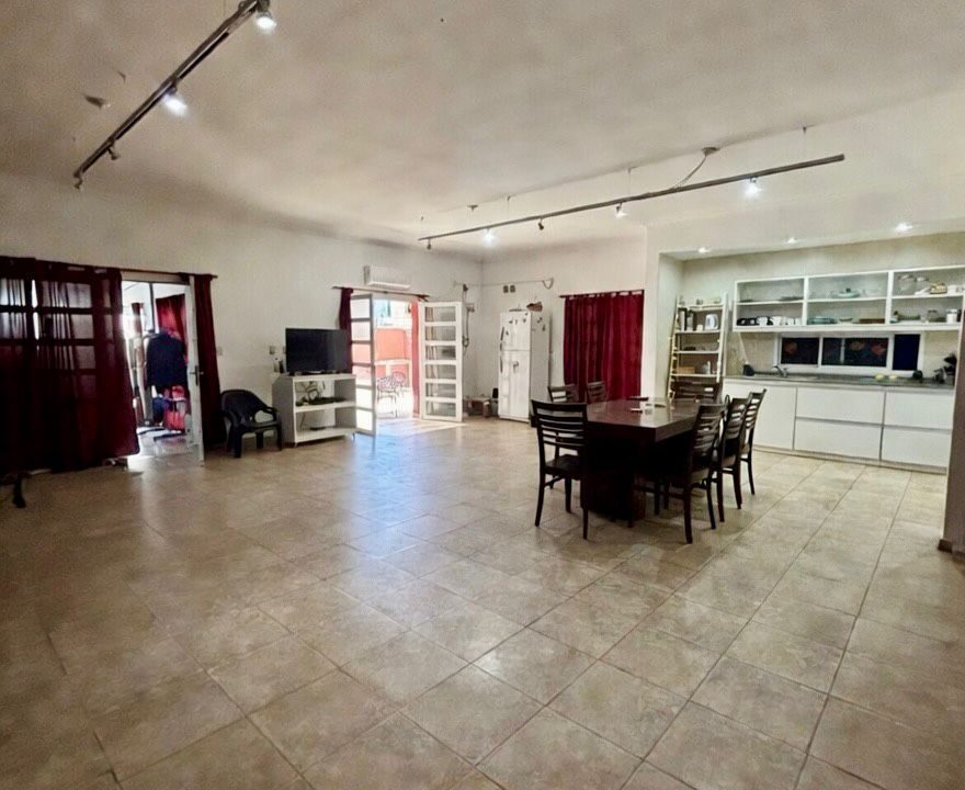 WhatsApp Image 2026-04-06 at 09.34.25