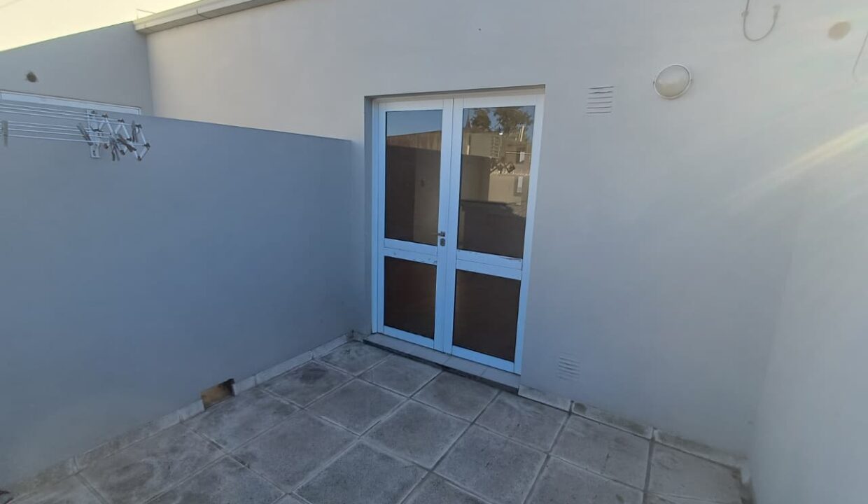 WhatsApp Image 2026-04-27 at 09.49.40 (1)