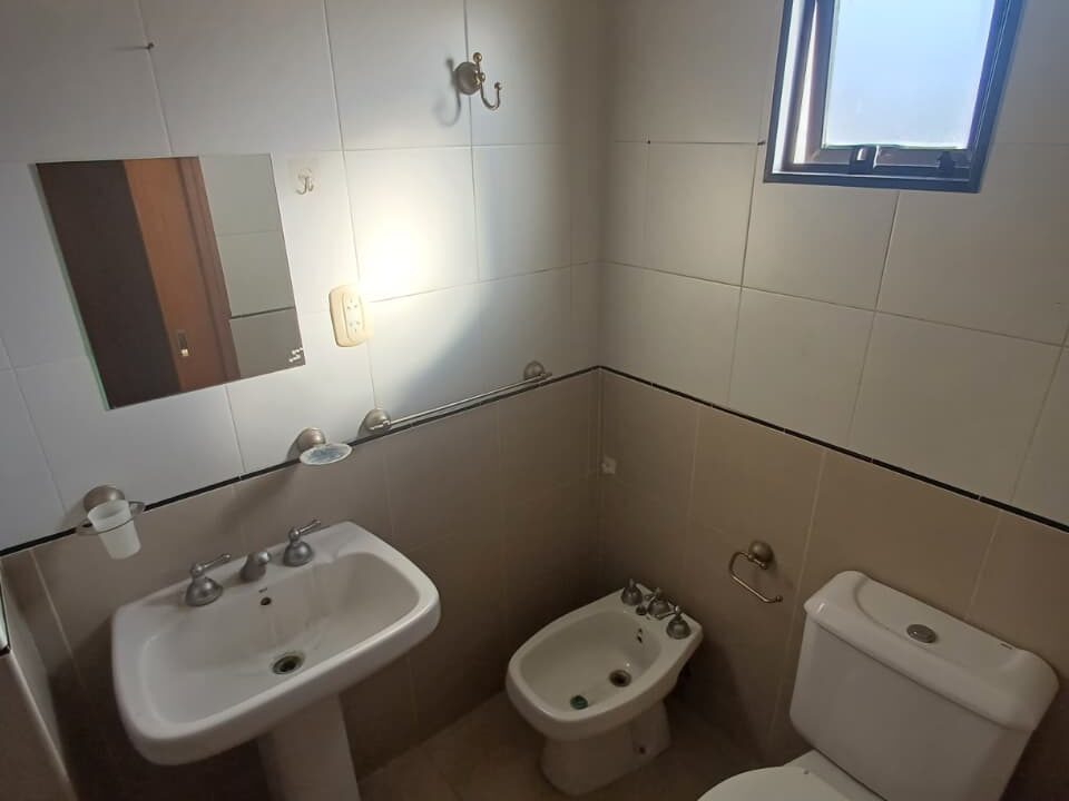 WhatsApp Image 2026-04-27 at 09.49.40